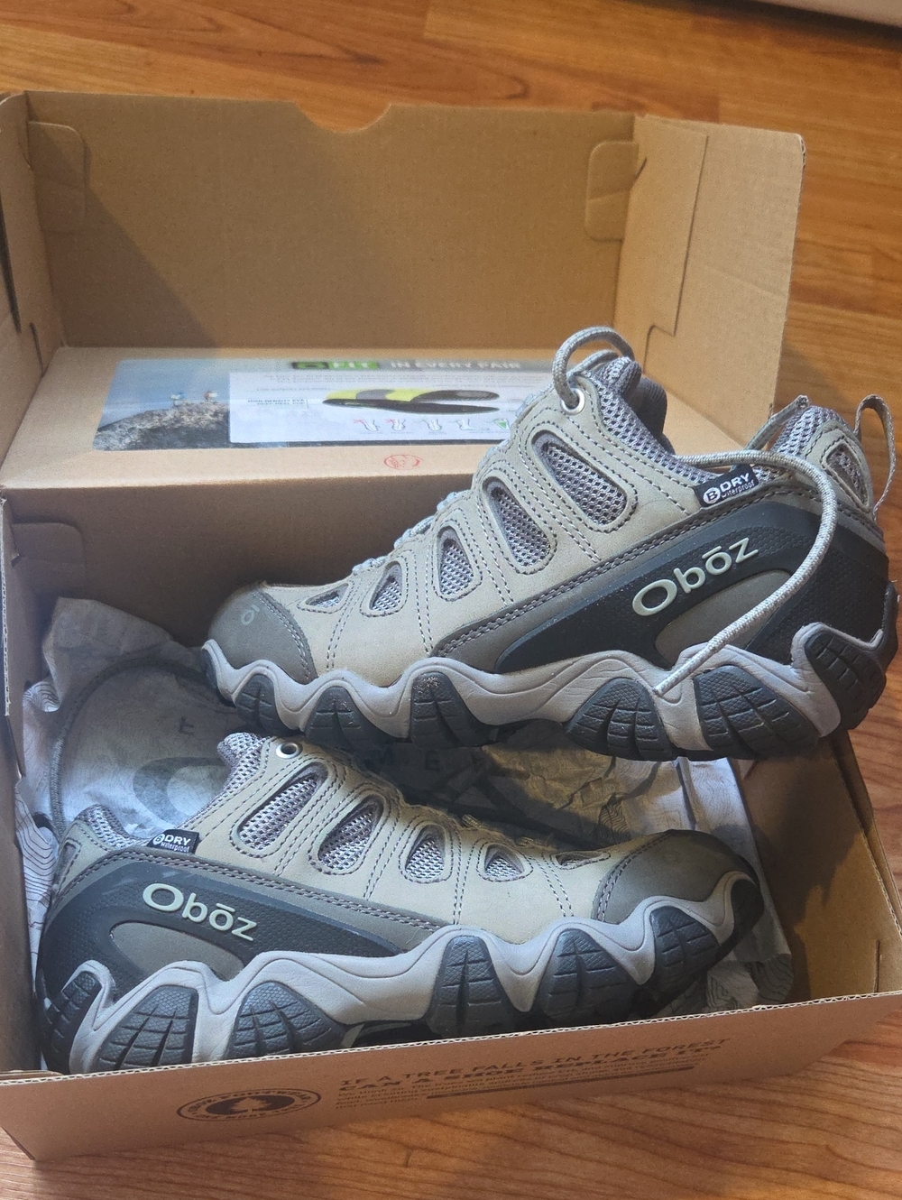 Women's Oboz Sawtooth II Gray Hiking Shoes - Durable Trail Sneakers